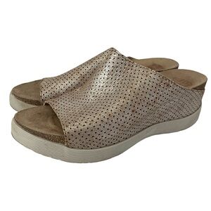 Fly London Whin 176 Fly Wedge Slide in Cool Pearl Size 40